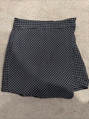 Garage Black and White Grid Mini Skort